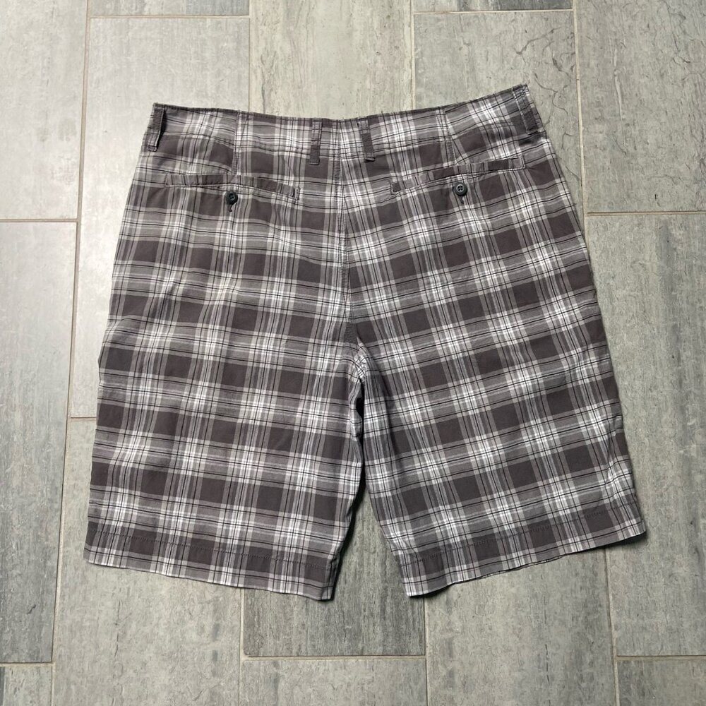 Old Navy Flat Front Cotton Chino Shorts Gray Plaid Men's Size 36 - Picture 6 of 6